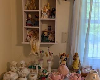 Sweet girl's bedroom decor