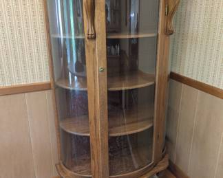 Antique curio/china cabinet
