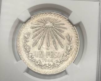 1944 M Mexico Silver Un Peso