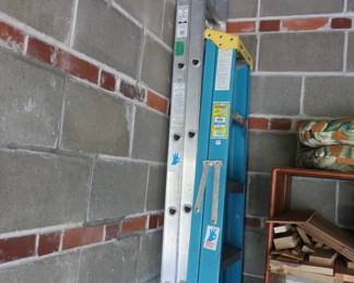 aluminum    ladder  only
