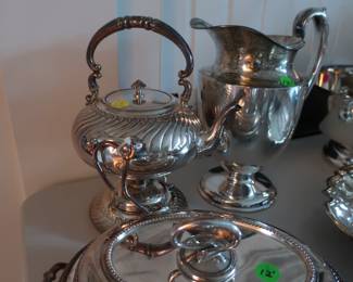 antique  tea  pot