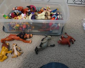 Disney  toy  figures