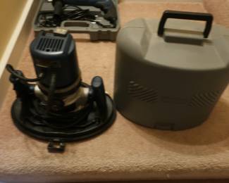 Ryobi  router  1    1/2   hp   