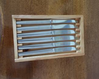 steak  knives-  Austria