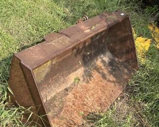 John Deere Tractor Bucket