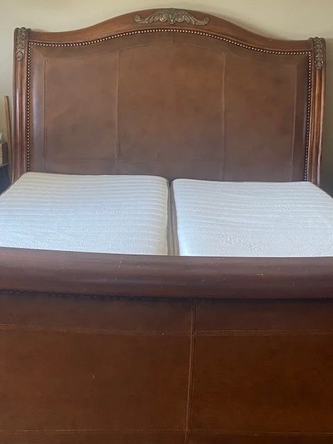sleigh bed with mattresses