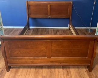 Queen sleighbed frame