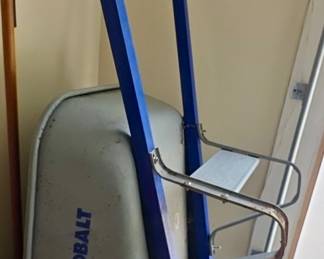 Kobalt Wheelbarrow 