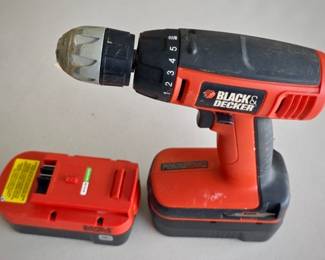 Black Decker Cordless Drill with Battery 