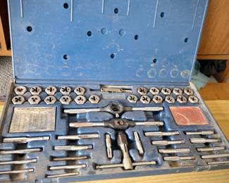 Craftsman Tap and Die Set 