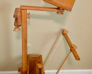Wooden Embroidery Hoop Stand 