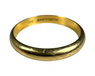 14kt Yellow Gold Mens Wedding Band