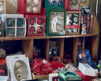Vintage holiday and collectibles