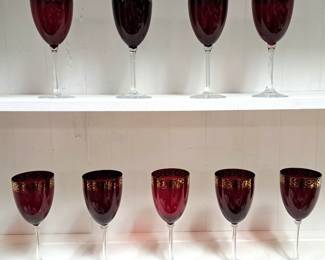 RED WINE GLASSES