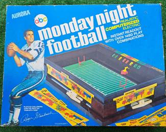 FOOTBALL GAME