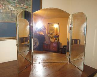 Vintage table-top mirror