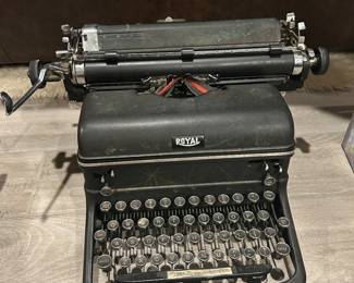 1940’s Royal typewriter