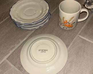 Japan made 6 saucers 1 tea cup