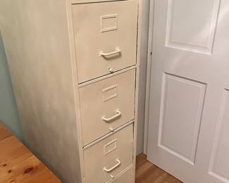 File cabinet 