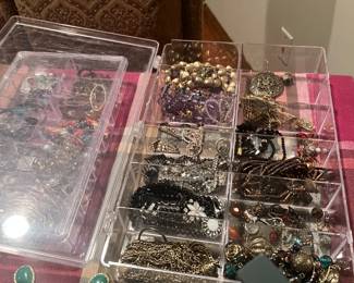 Jewerly 