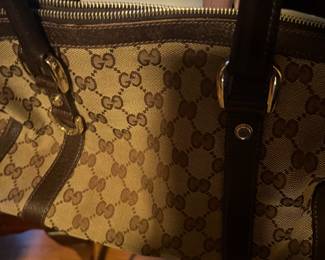 Ladies hand bags 