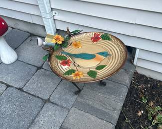  Decorative Bird bath 