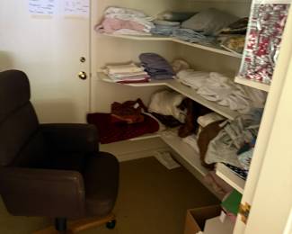 Linens throughout