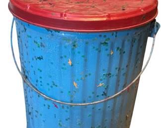 Galvanized Can With Lid