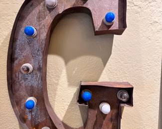 Vintage light up G