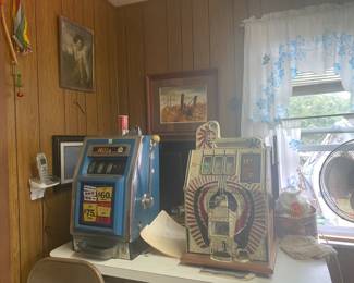 Woodbridge, NJ Estate Sale