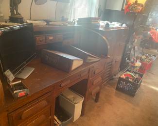 Woodbridge, NJ Estate Sale
