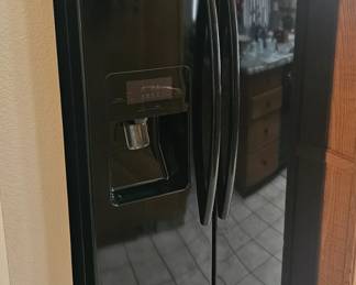 Samsung Fridge $350