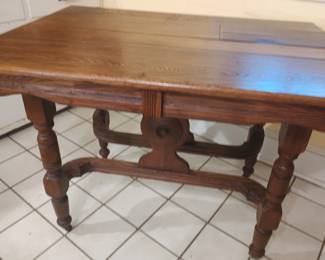 Oak Kitchen Table