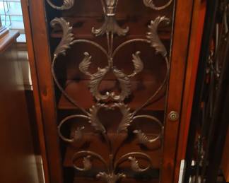 3 Shelf Cabinet