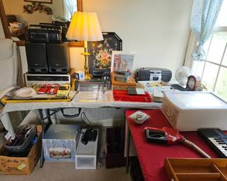 STERO  & ELECTRONIC EQUIPMENT ~ JVC - AIWA ~ ZENITH ~ BOSE ~ PLUS MORE!