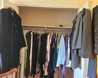 WOMEN'S CLOTHES