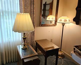 SIDE TABLES AND LAMPS