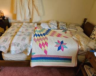 HANDMADE QUILTS