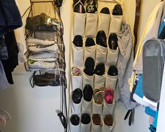 WOMENS SHOES