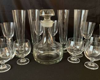 PR248Glassware For The Bar