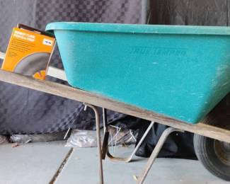 PR138Green Wooden Handle Wheel Barrow