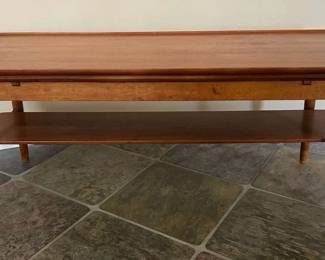 PR251Solid teak coffee table with drawout side leaves