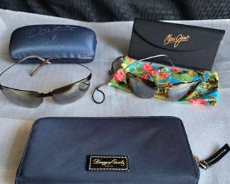 PR188Maui Jim sunglasses and new wallet