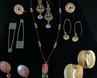 PR184Eclectic Costume Jewelry