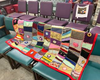 Quilt w/Crotched Flowers