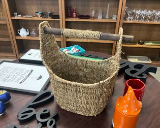 Seagrass Woven Basket with Handle