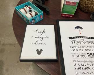 Disney  Plaque "Laugh Imagine Dream"