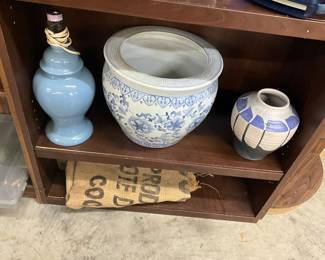 Blue Ginger Jar Style Table Lamp - Ceramic Ceramic Blue & White Fish Bowl Planter - Blue & White Pottery Vase