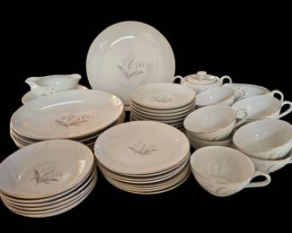 Lot #86 - Vintage Golden Rhapsody by Kaysons Fine China Japan Dinnerware Tea Set