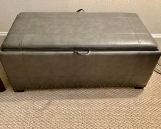 Leather Storage Bench with Tray Lid